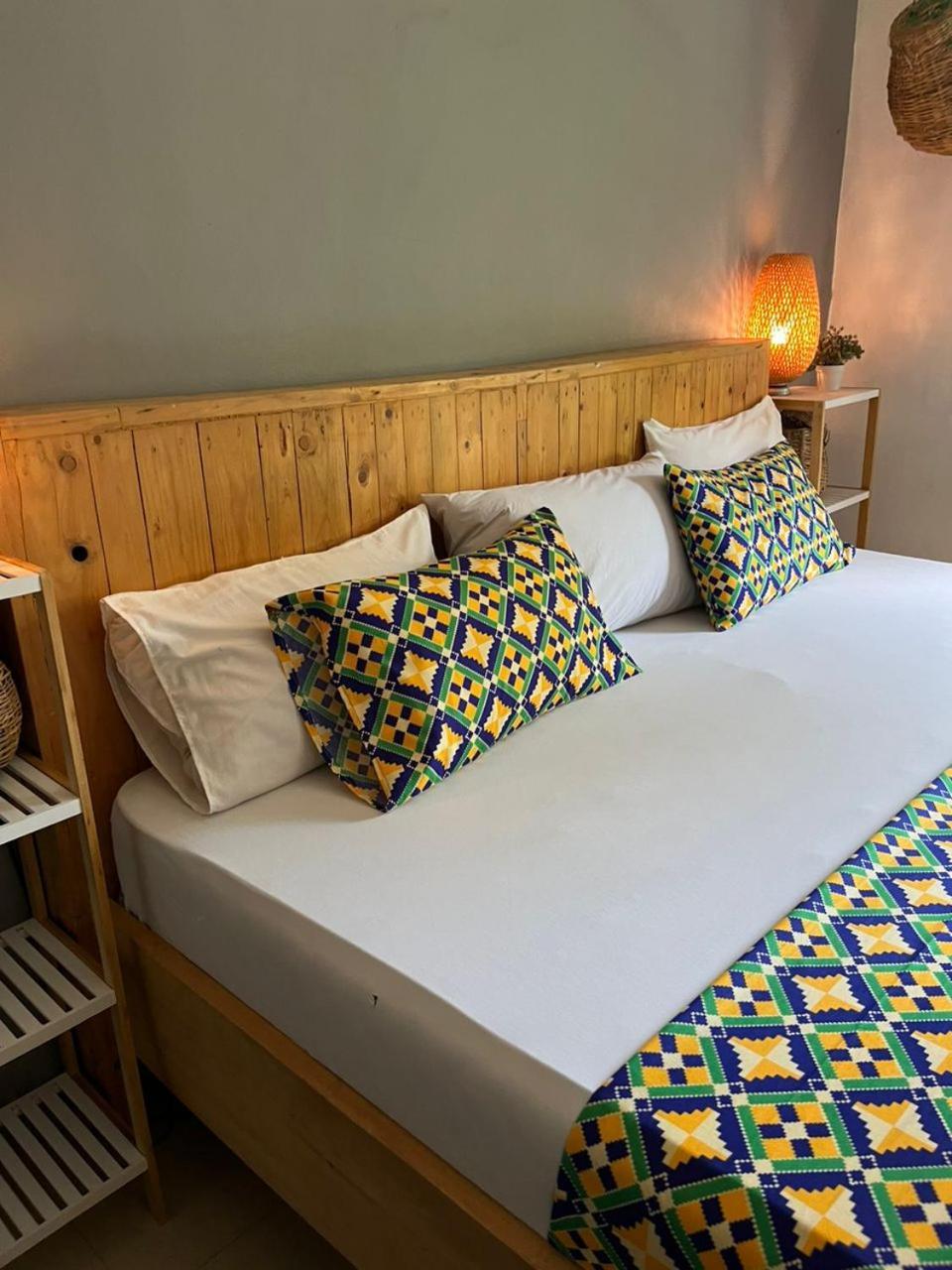 African Treasure Beach Resort Kokrobite Exterior foto